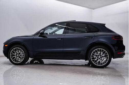 2018 Porsche Macan Base