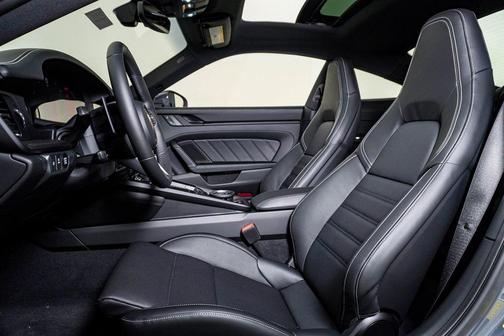 2026 Porsche 911 Carrera 4S