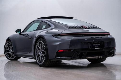 2026 Porsche 911 Carrera 4S