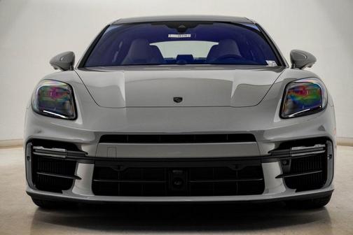 2026 Porsche Panamera Turbo