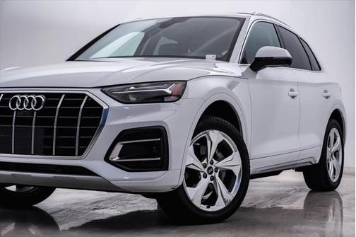 2021 Audi Q5 45 Premium Plus
