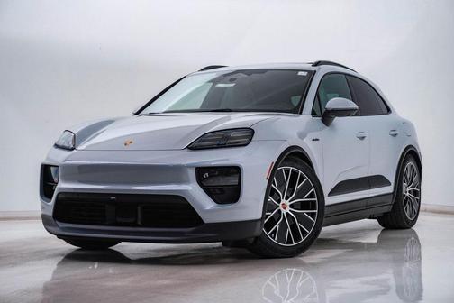 2025 Porsche Macan 4