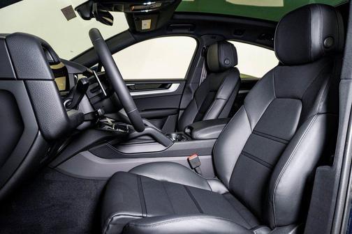 2026 Porsche Cayenne Cayenne E-Hybrid