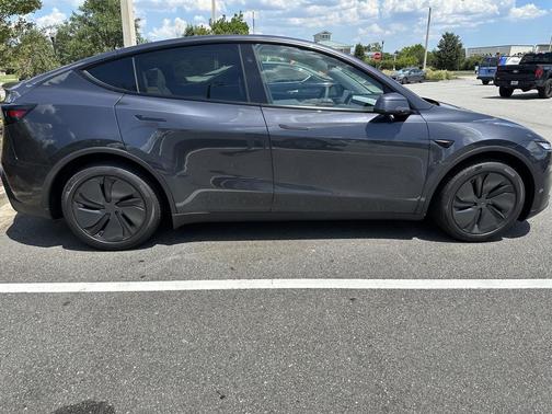 2026 Tesla Model Y Long Range