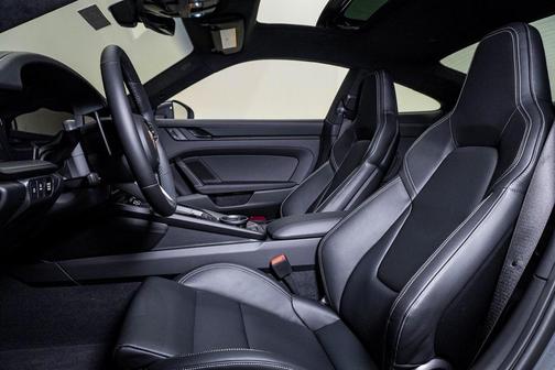 2026 Porsche 911 Carrera GTS