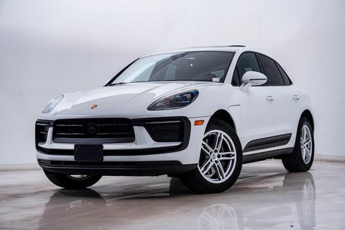 2025 Porsche Macan **PORSCHE CERTIFIED**