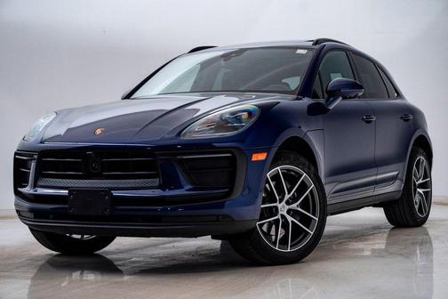 2025 Porsche Macan **PORSCHE CERTIFIED**