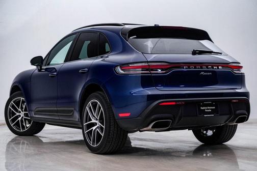 2025 Porsche Macan **PORSCHE CERTIFIED**