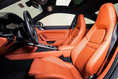 2026 Porsche 911 Carrera 4S