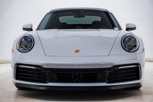 2023 Porsche 911 Carrera 4S