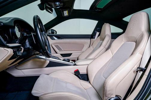 2022 Porsche 911 Turbo S