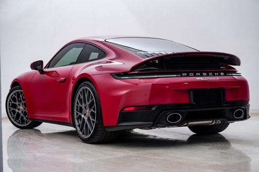 2025 Porsche 911 Carrera S