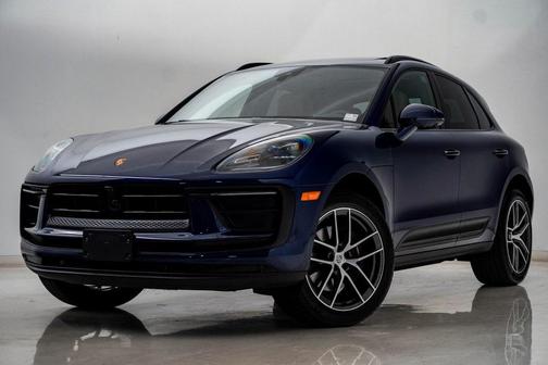 2025 Porsche Macan **PORSCHE CERTIFIED**