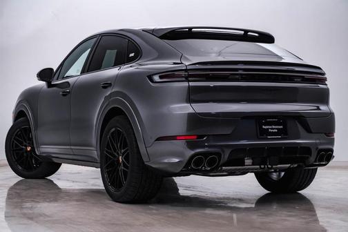 2025 Porsche Cayenne