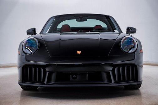 2025 Porsche 911 Targa 4 GTS