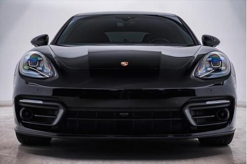 2021 Porsche Panamera 4