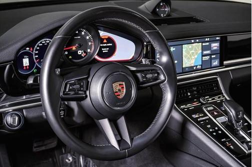 2021 Porsche Panamera 4