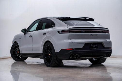 2026 Porsche Cayenne Cayenne S E-Hybrid