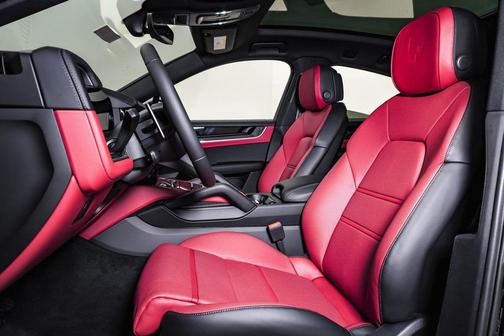 2025 Porsche Cayenne