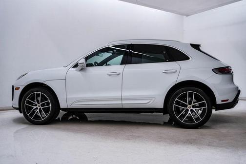 2023 Porsche Macan **PORSCHE CERTIFIED**