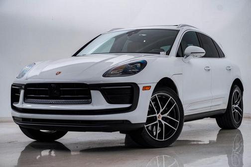 2023 Porsche Macan **PORSCHE CERTIFIED**