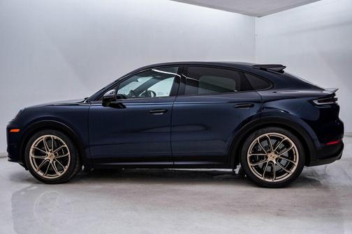 2024 Porsche Cayenne Turbo GT