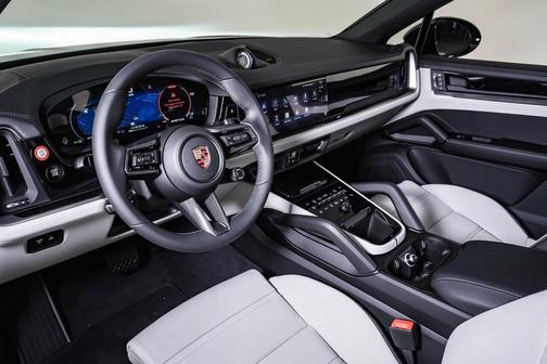 2026 Porsche Cayenne E-Hybrid
