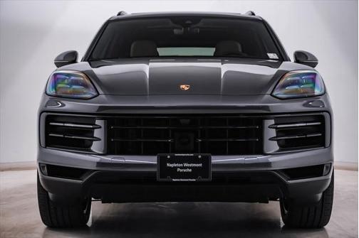 2024 Porsche Cayenne Base (Tiptronic)