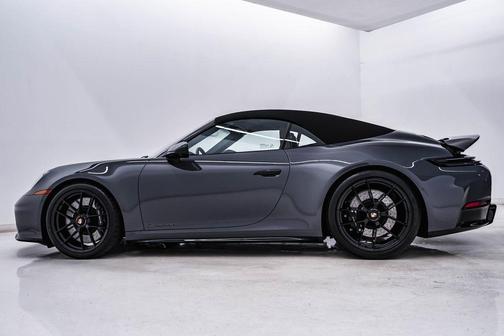 2025 Porsche 911 Carrera GTS