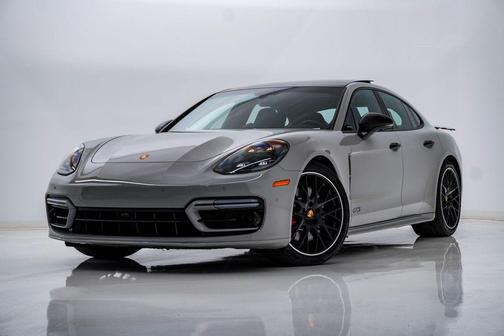 Chalk 2023 Porsche Panamera GTS