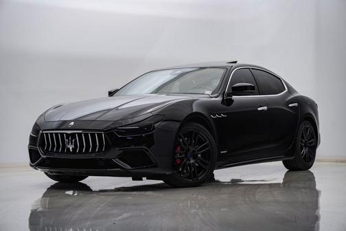 Nero 2019 Maserati Ghibli S Q4 GranSport