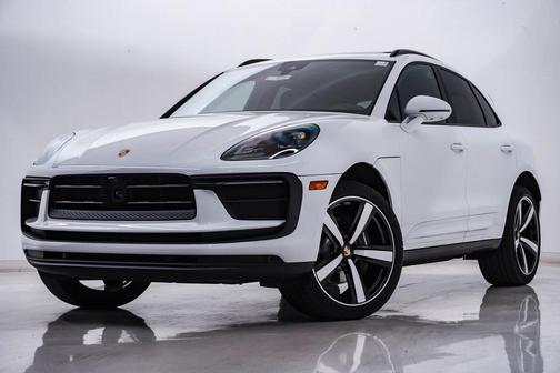 2026 Porsche Macan 