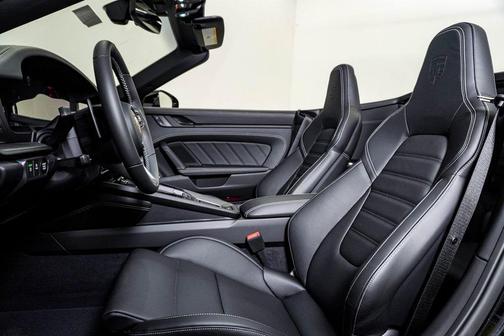 2026 Porsche 911 Carrera GTS