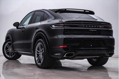 2024 Porsche Cayenne **PORSCHE CERTIFIED**