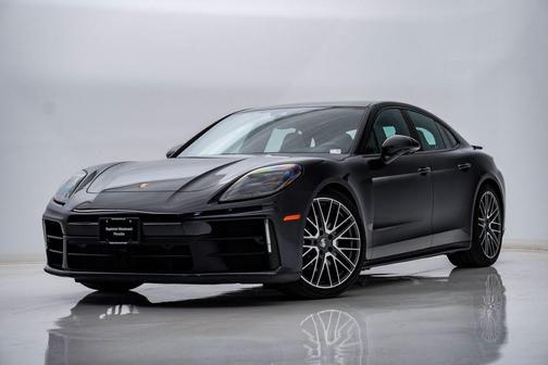 Volcano Grey Metallic 2025 Porsche Panamera 4