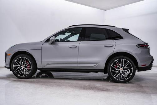 2025 Porsche Macan S