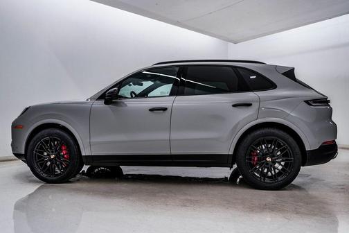 2026 Porsche Cayenne S