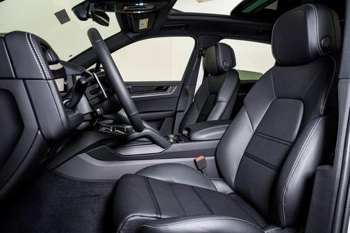 2026 Porsche Cayenne S