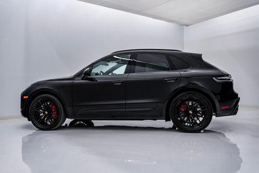 2023 Porsche Macan GTS
