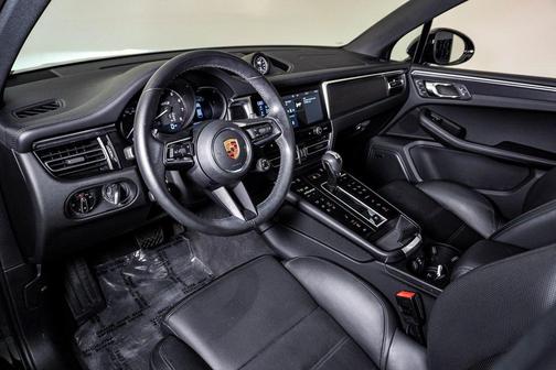 2023 Porsche Macan GTS