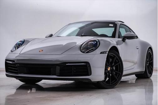 2022 Porsche 911 Carrera