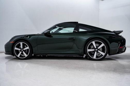 2026 Porsche 911 Carrera