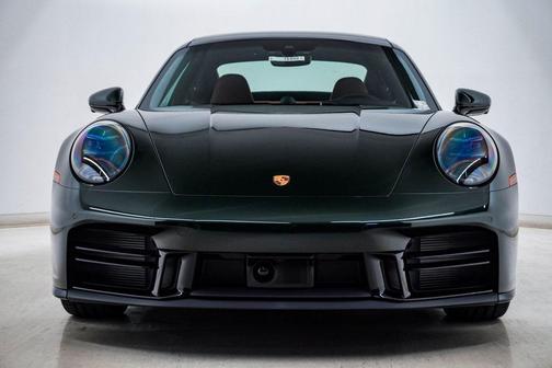 2026 Porsche 911 Carrera