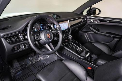 Volcano Grey Metallic 2026 Porsche Macan T