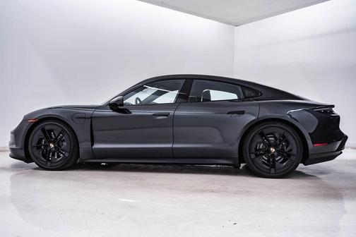 2025 Porsche Taycan 4