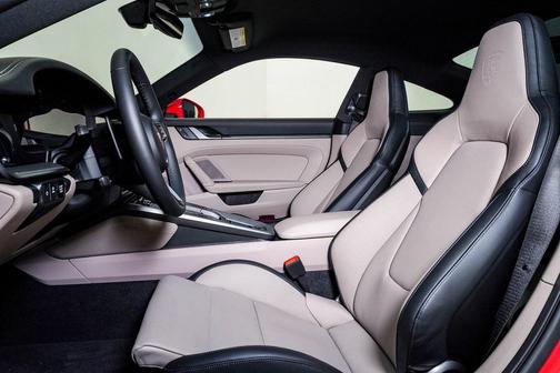 2026 Porsche 911 Carrera 4S