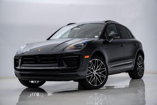 Volcano Grey Metallic 2026 Porsche Macan Macan