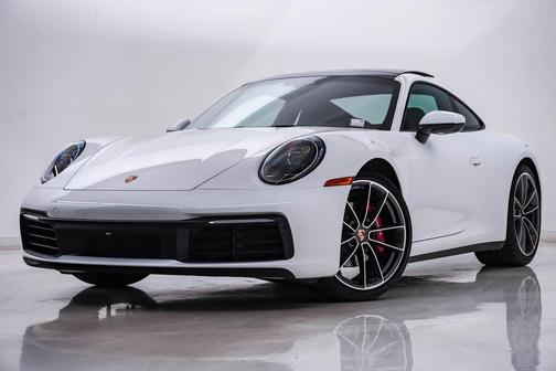 2022 Porsche 911 Carrera