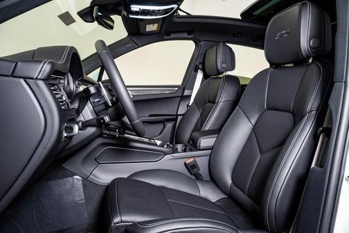 2026 Porsche Macan GTS