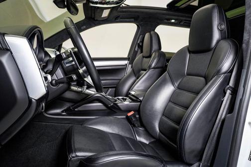 2017 Porsche Cayenne Turbo